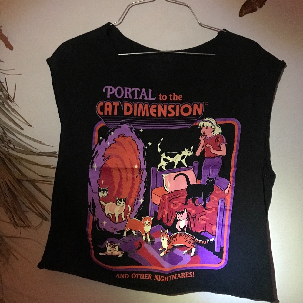Steven Rhodes cat dimension tee